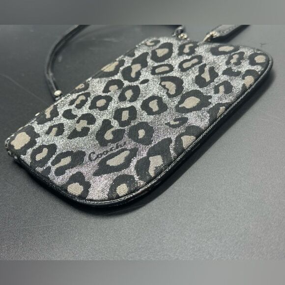 Pre Loved Coach Madison Ocelot-Silver and Black Leopard Print Wristlet - Picture 6 of 15